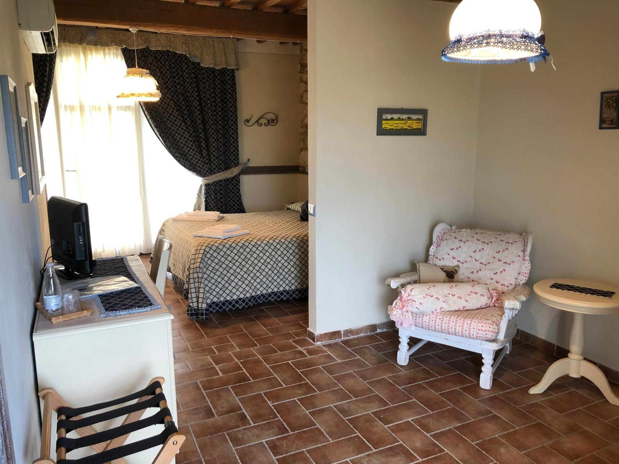 Agriturismo San Lorenzo セッレ・ディ・ラポラーノ エクステリア 写真